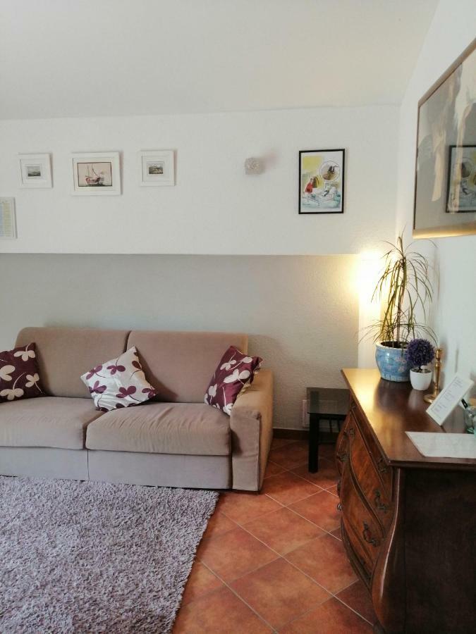 Apartment Džoni Split Buitenkant foto