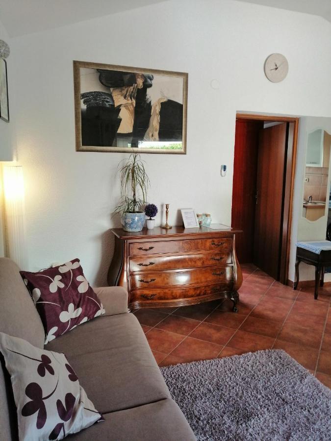 Apartment Džoni Split Buitenkant foto